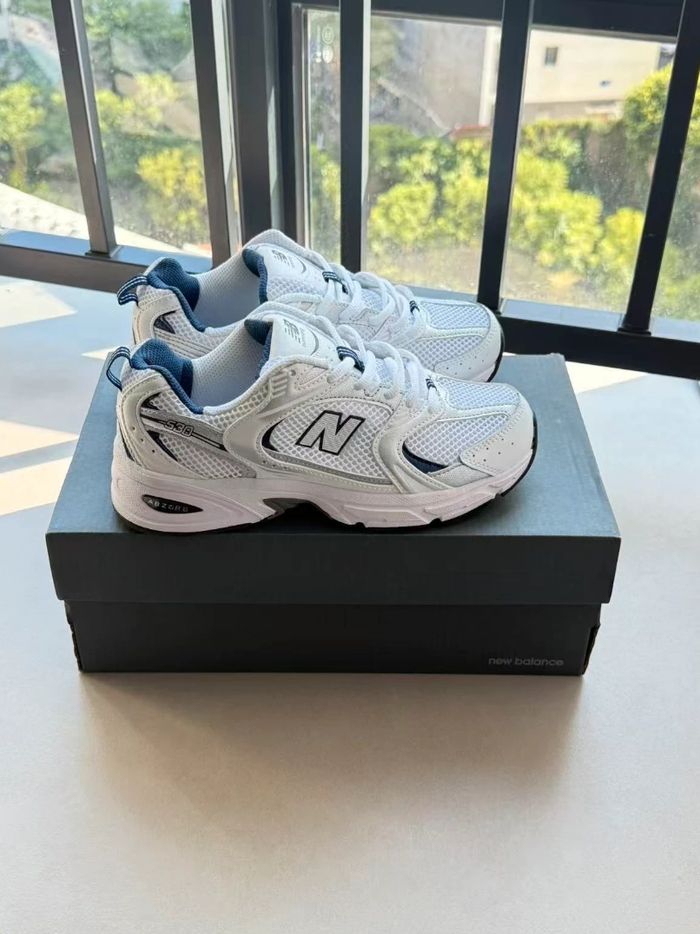 New Balance 530 White Silver Navy- Taille 39.5