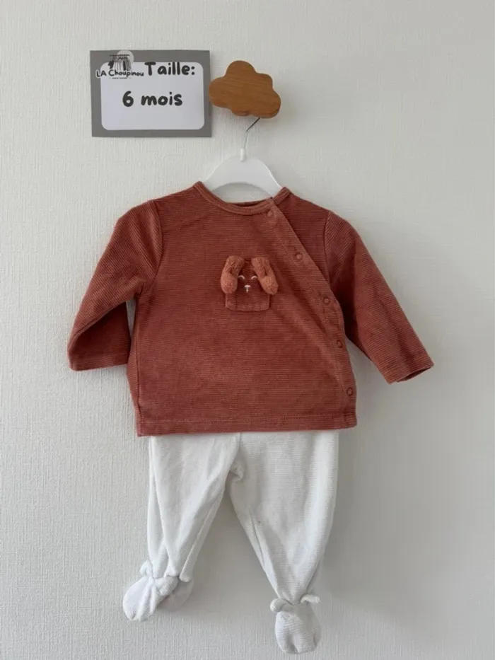 Pyjama 2 pièces - taille 6 mois 🌸