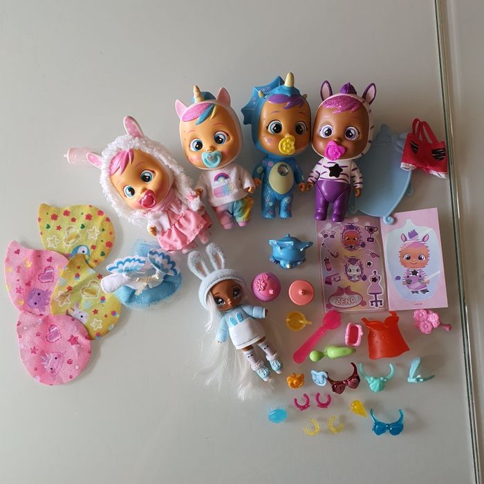 Lot 5 IMC Toys Cry Babies