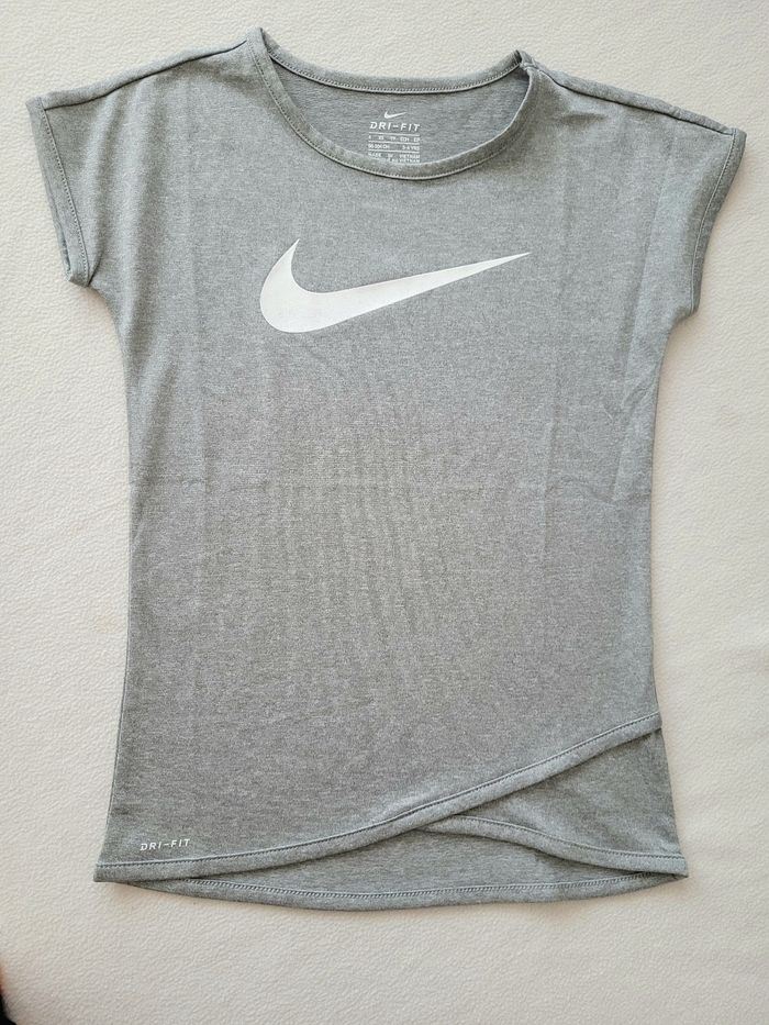 Tee-shirt Nike Dry fit 4 ans