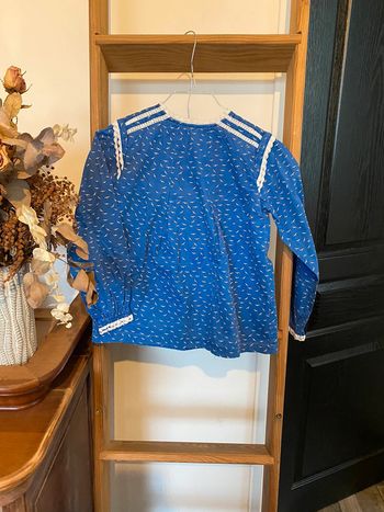 Jolie chemise bleue Gocco pour fille 8 ans