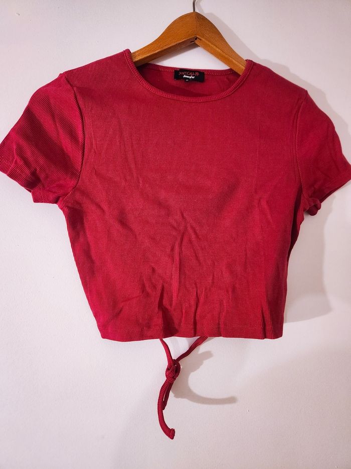 T-shirt haut court neuf - photo numéro 2