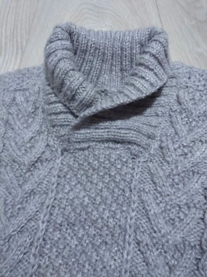 Pull col châle laine beige tricoté 4 ans