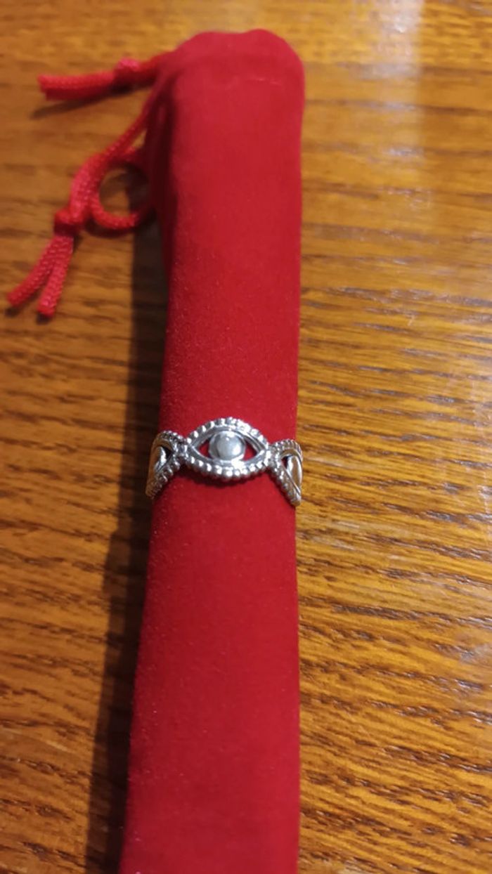 Bague en acier neuve