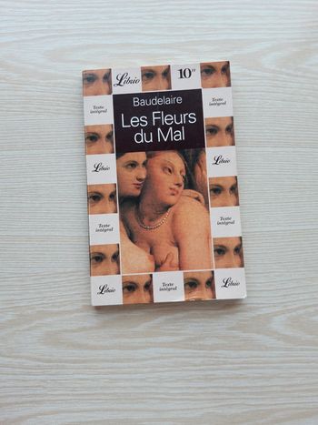 Livre "Les Fleurs du Mal"