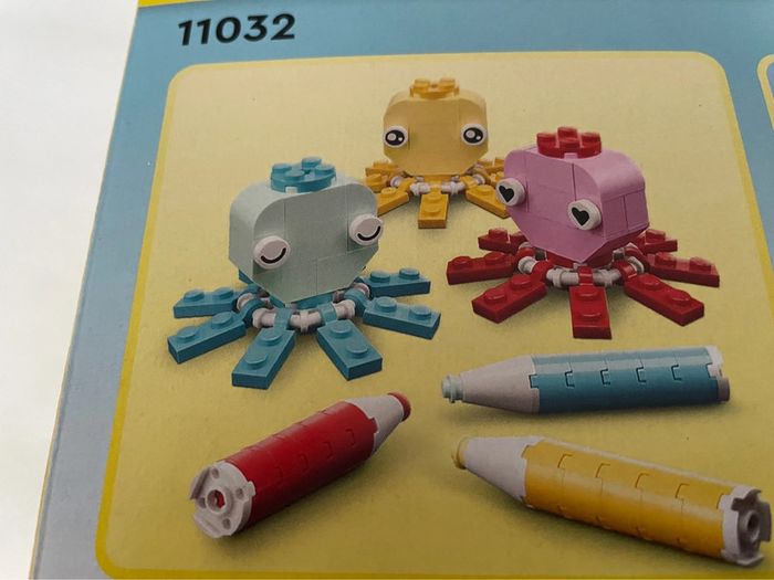 Boîte Classic Lego 11032 Neuve (1500 pièces) - photo numéro 12