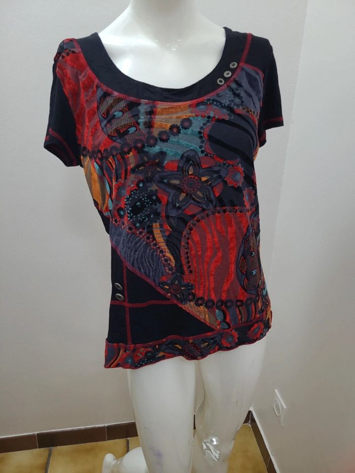 T shirt taille 4 - photo numéro 2