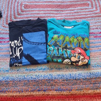 Lot de 2 tee-shirts 12 ans
