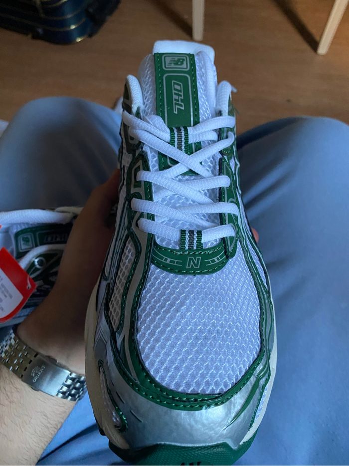 New Balance 740 vert - taille 45 - photo numéro 4