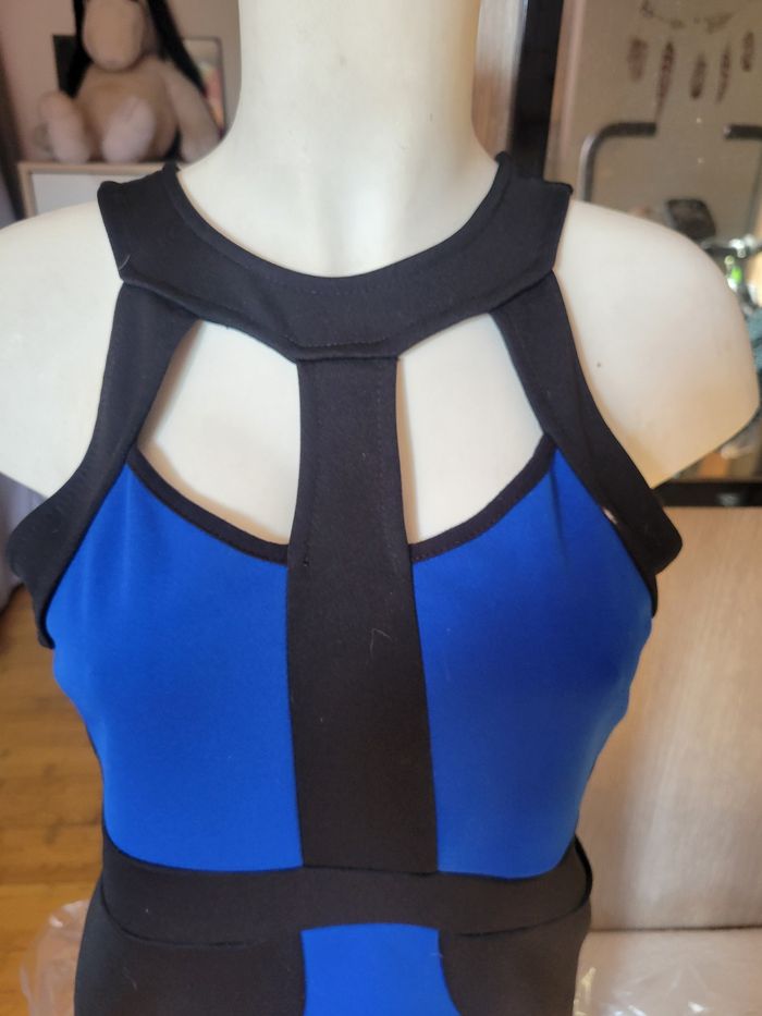 Jolie robe - photo numéro 2