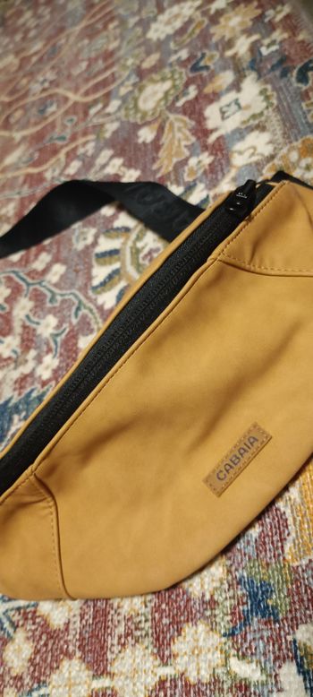 Sac banane neuf Cabaia