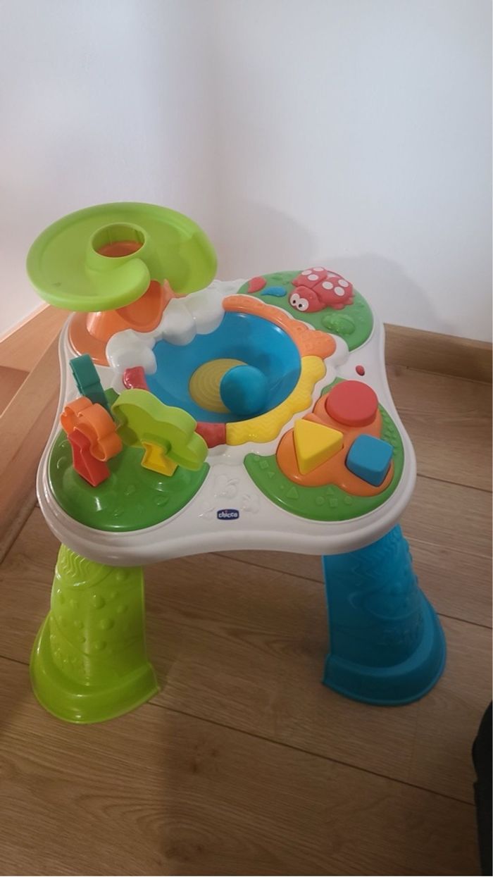 Table d’éveil Chicco - photo numéro 2