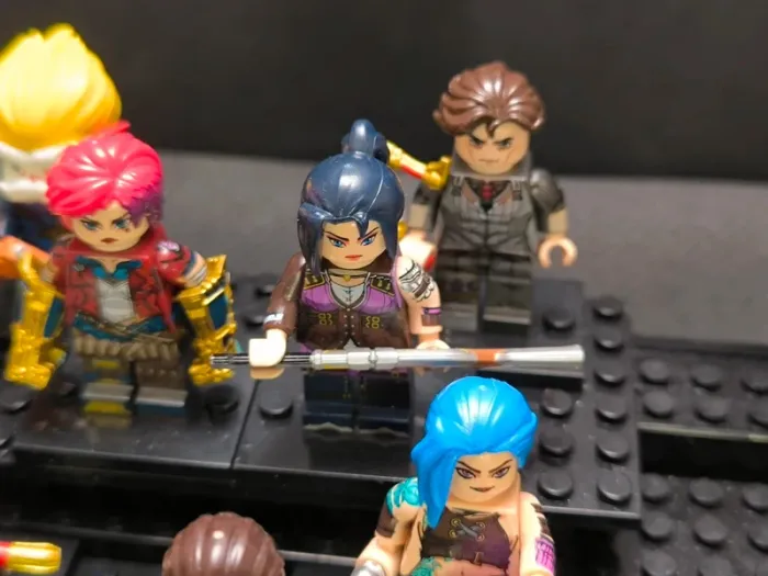figurine type lego Arcane League of legends - photo numéro 5