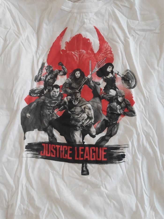 Tee-shirt - photo numéro 2