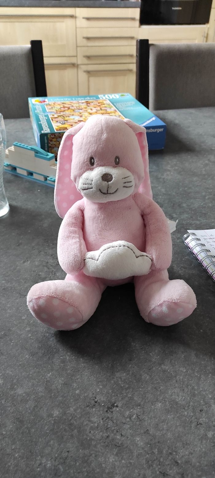 Peluche lapin rose nuage Kimbaloo
