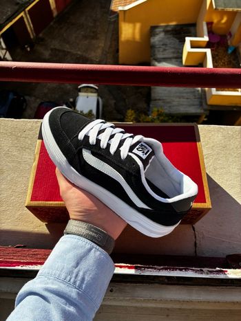 Vans Hylane Black White - Taille 37 - Neuves