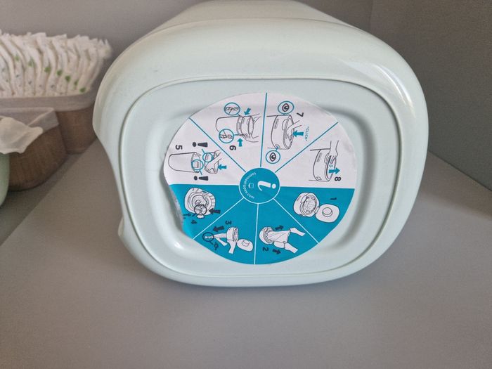 Poubelle a couches tommee tippee - photo numéro 5