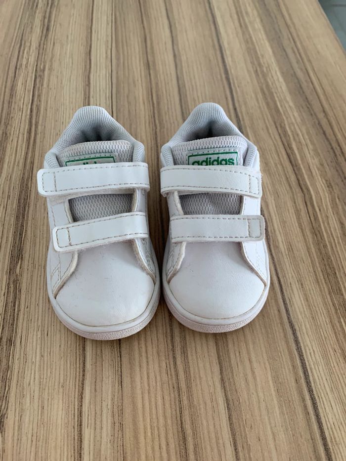 Baskets Adidas en 19 - photo numéro 4