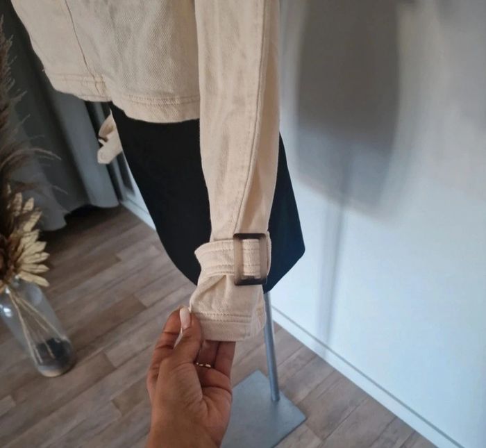 Blazer court couleur crème Stradivarius - photo numéro 6