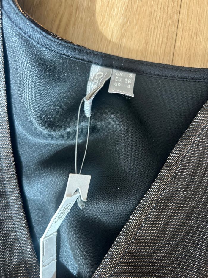 Robe soirée asos grise effet pailleté - photo numéro 9