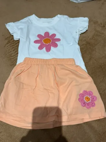 Ensemble été avec fleur brodée