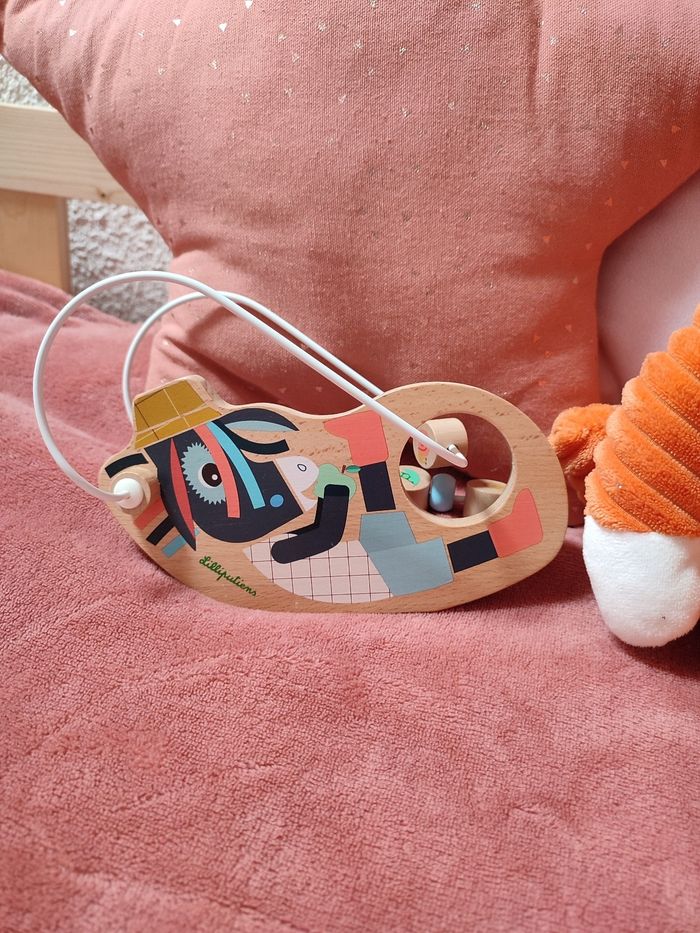 Jouet d’éveil en bois – Proche du neuf - Lilliputiens