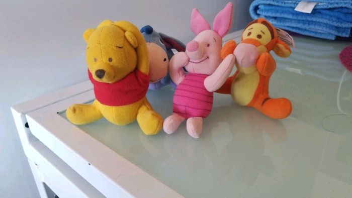 4 peluches grelot winnie l'ourson à accrocher - photo numéro 2