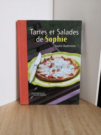 🌺Livre Tartes et salade de Sophie🌺