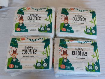 Lot de 4 paquets de couches les petits culottés taille 1