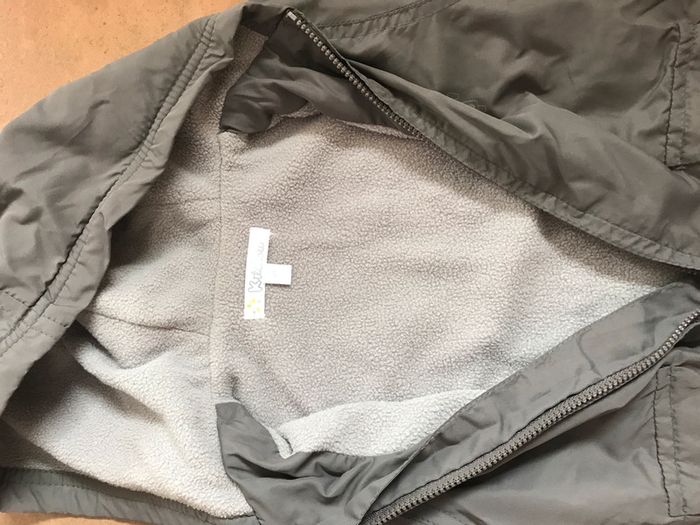 Gilet 6 mois - photo numéro 2