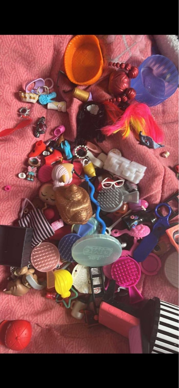 Poupée lol - photo numéro 3