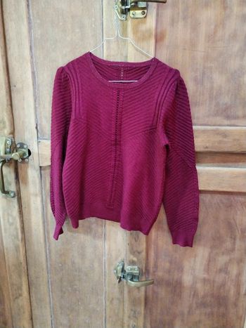 Petit pull bordeaux