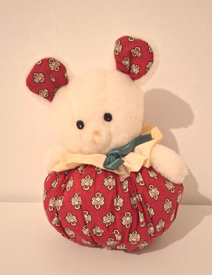 Peluche boule Souris Vintage