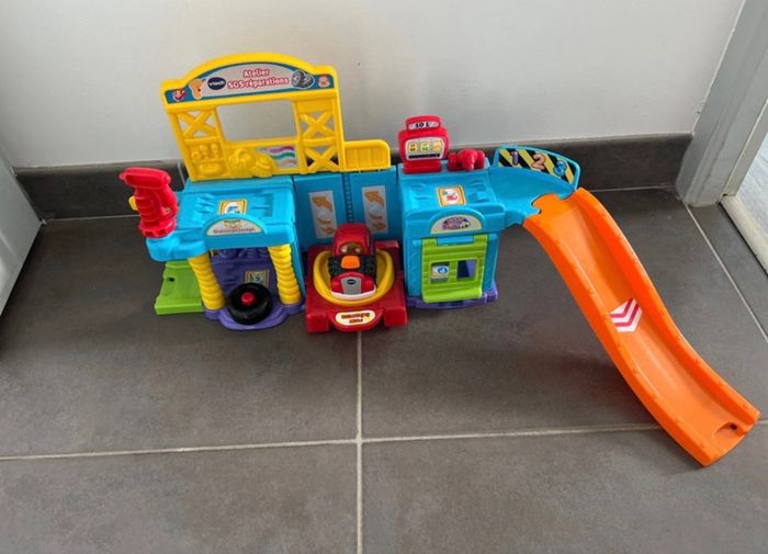 Atelier sos réparations tut tut bolide - photo numéro 2