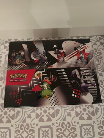 Display Mini Tin Pokémon scellés 10.5 Noir et Blanc