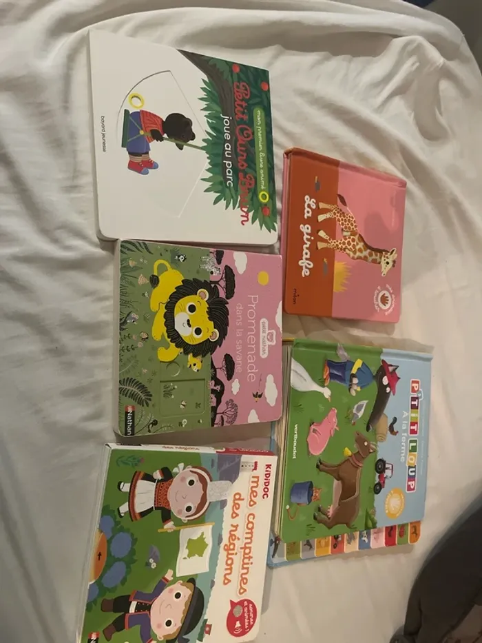 Lot de livre bébé