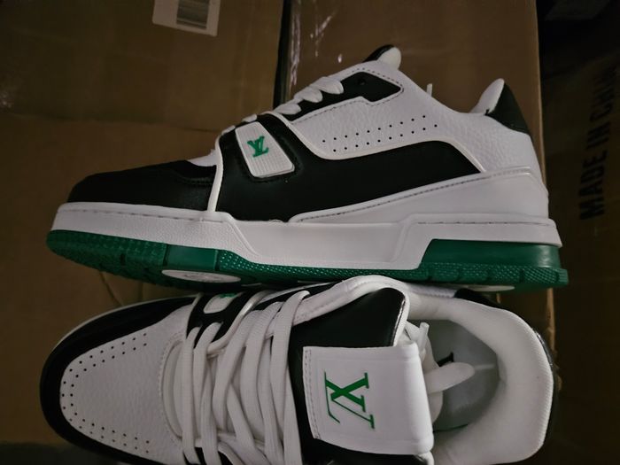 Basket chaussure taille 43 neuve vert blanc - photo numéro 4