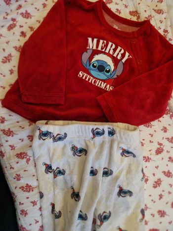 Pyjamas 2 pieces stitch
