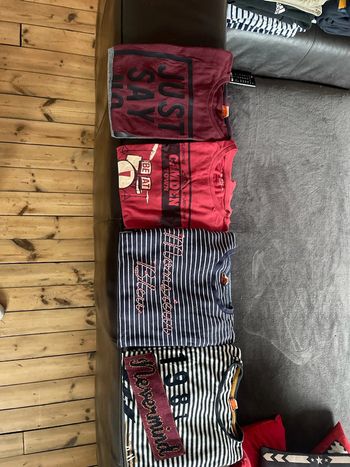Lot de plusieurs T-shirts