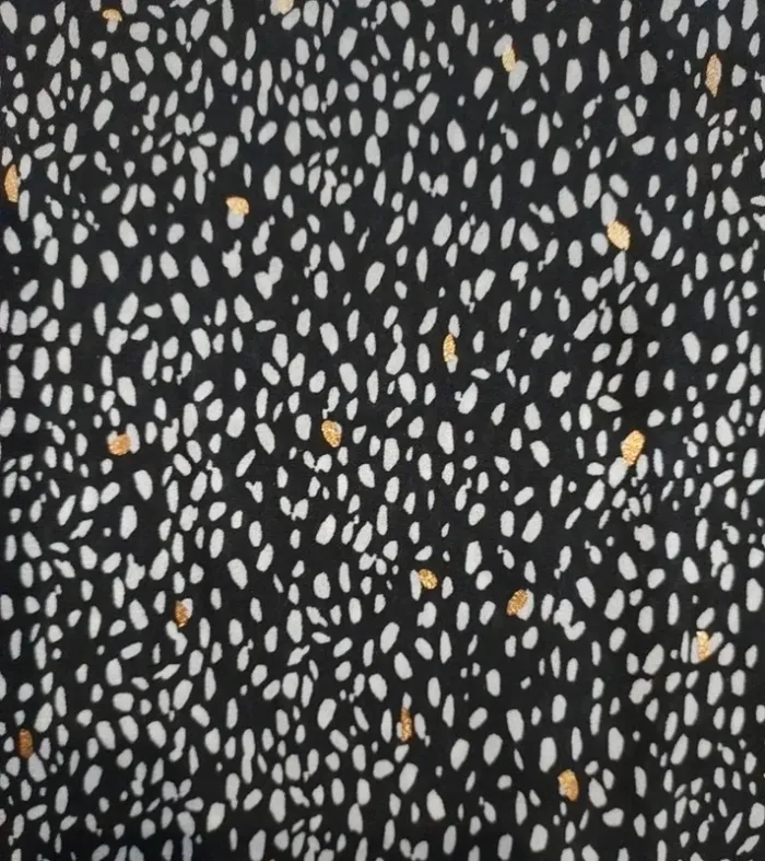 Robe droite avec inclusions dorées 38 - photo numéro 2