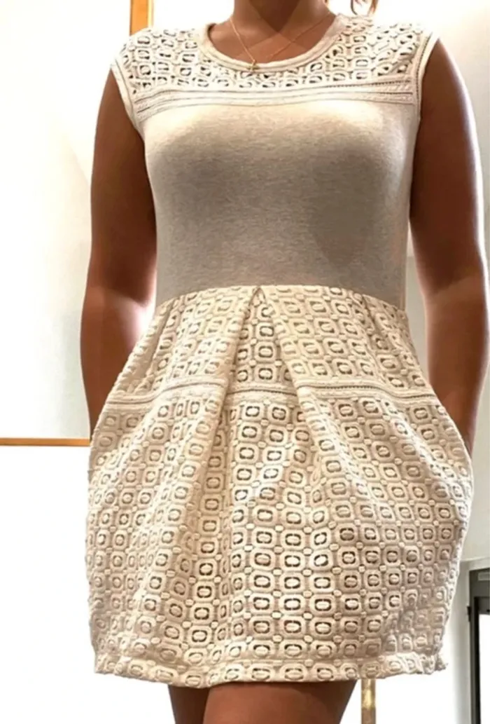 Robe grise et blanche Paul & joe - photo numéro 2