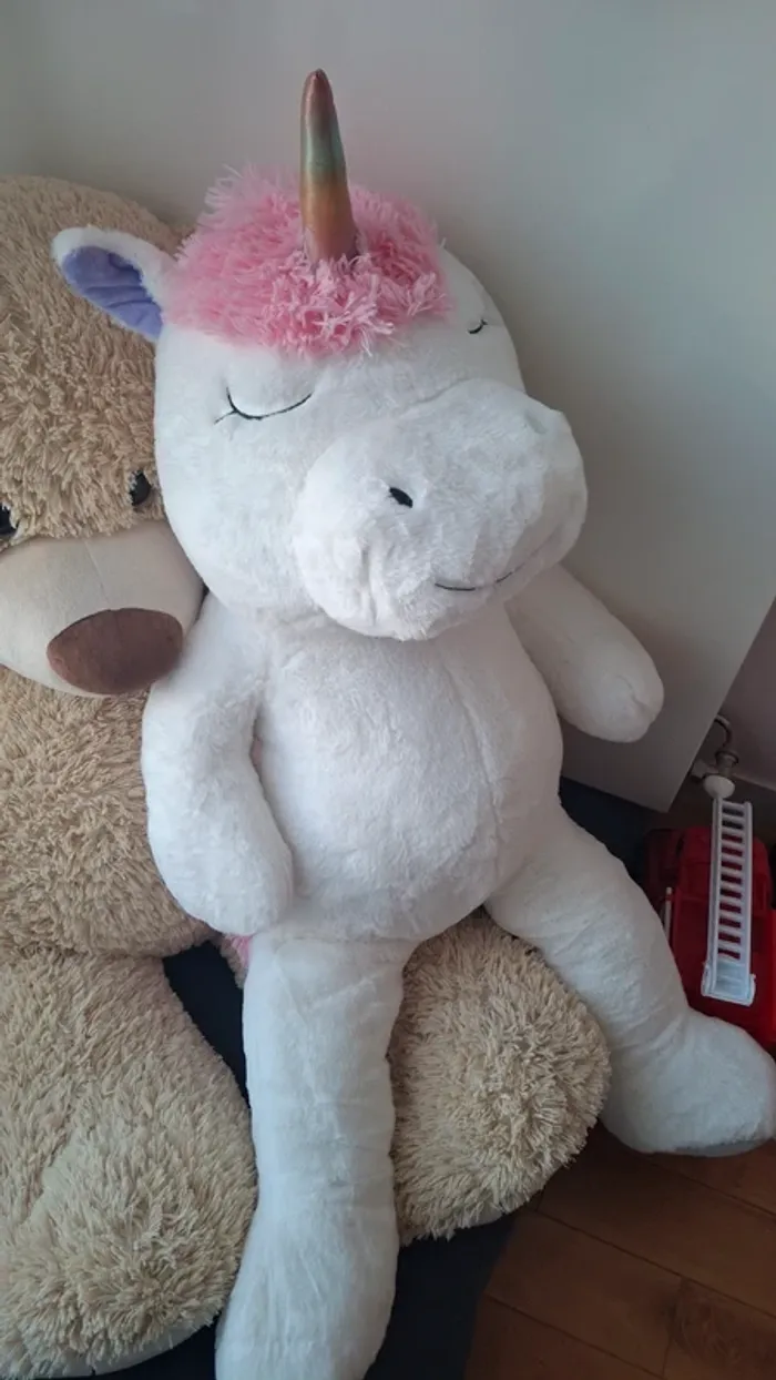 Licorne géante Neuve - photo numéro 2