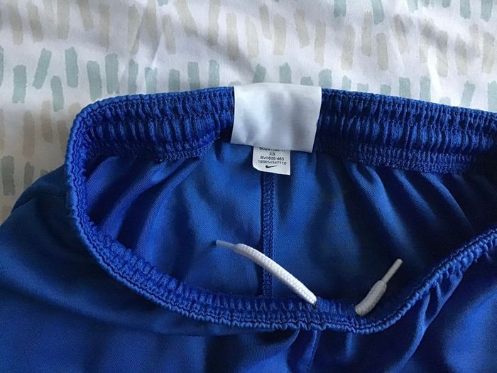 Short de sport Nike mixte - photo numéro 3