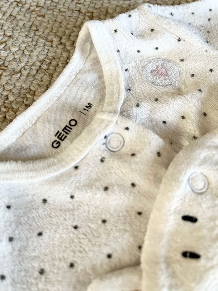 Pyjama Gémo 1 mois - photo numéro 2