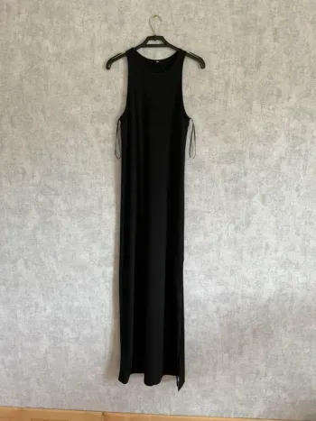 robe longue noire à bretelles Jennyfer taille S