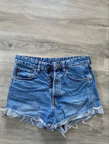 Short en jean bleu 