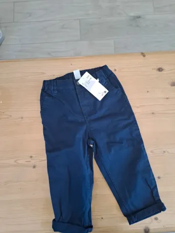 Pantalon neuf