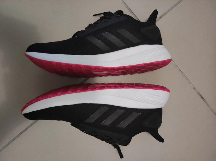Baskets Adidas orholite femme t.40 - photo numéro 6