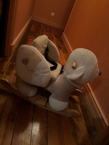 Mouton à bascule nattou