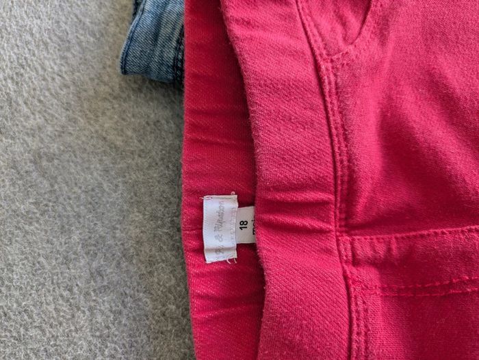 Lot de 2 pantalons bébé fille 18mois - photo numéro 2